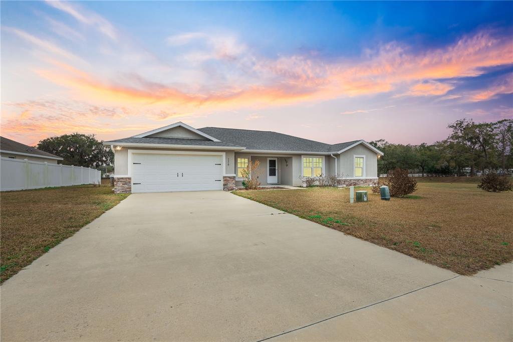 Picture of 4470 NW 2Nd Court, Ocala, FL 34475