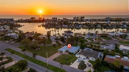 Picture of 10100 Paradise Boulevard, Treasure Island, FL 33706