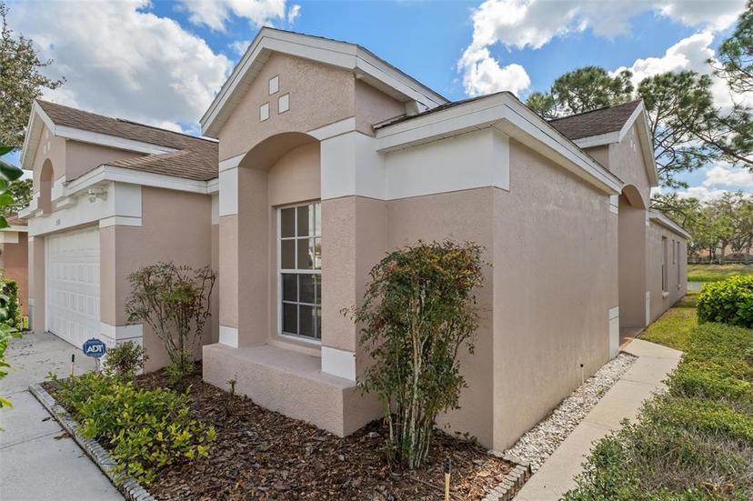 Picture of 5548 Cannonade Drive, Wesley Chapel FL 33544