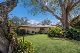 Picture of 1208 Francis Avenue, Sarasota, FL 34232