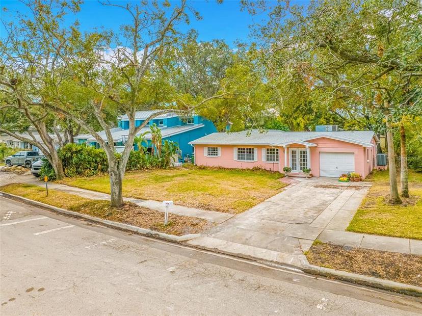 Picture of 4636 W Longfellow Avenue, Tampa FL 33629