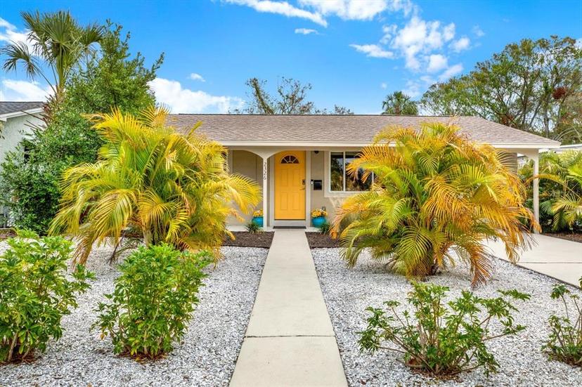 Picture of 2326 44Th Street S, St Petersburg FL 33711