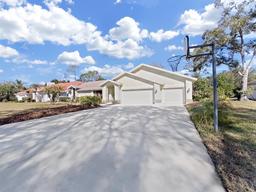 Picture of 6205 Iroquois Court, Odessa, FL 33556