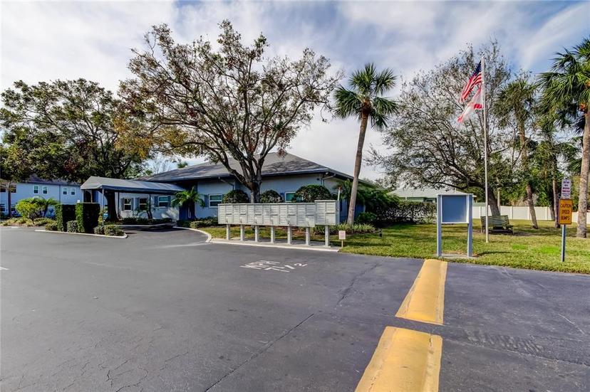 Picture of 10800 Us Highway 19 N Unit 108, Pinellas Park FL 33782