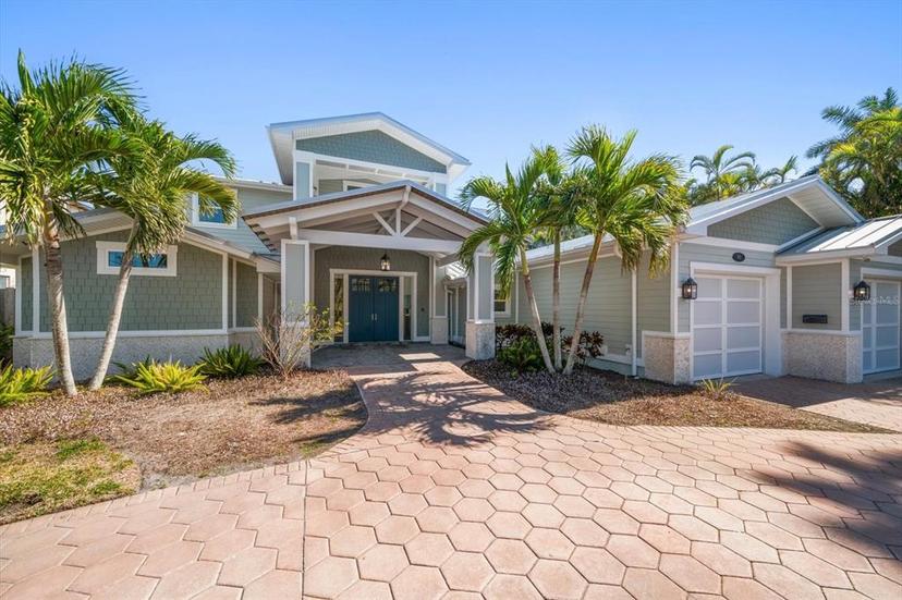 Picture of 901 Bay Esplanade, Clearwater Beach FL 33767