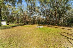 Picture of 115 S Washington Avenue, Center Hill, FL 33514