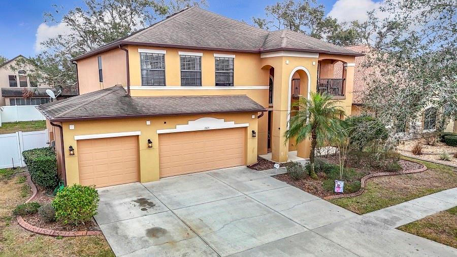 Picture of 1805 Abbey Trace Drive, Dover, FL 33527