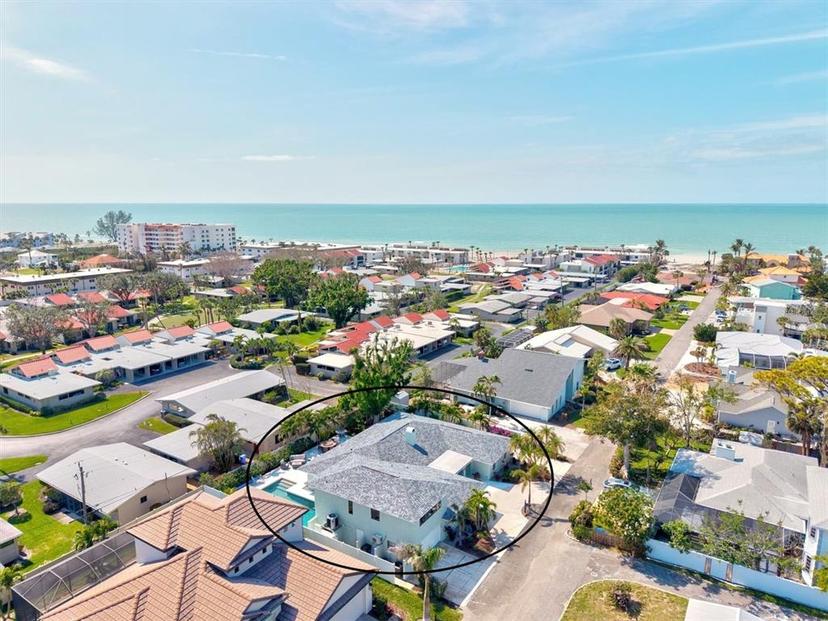 Picture of 605 Cornwell On The Gulf, Venice FL 34285