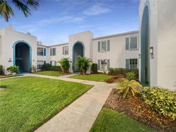 Picture of 1030 Plantation Drive Unit C6, Kissimmee, FL 34741