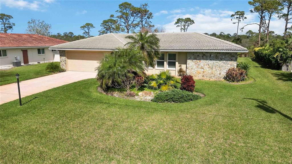 Picture of 407 Rubens Drive, Nokomis, FL 34275