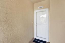 Picture of 960 Starkey Road Unit 3106, Largo, FL 33771