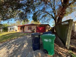 Picture of 3923 W Bay View Avenue, Tampa, FL 33611