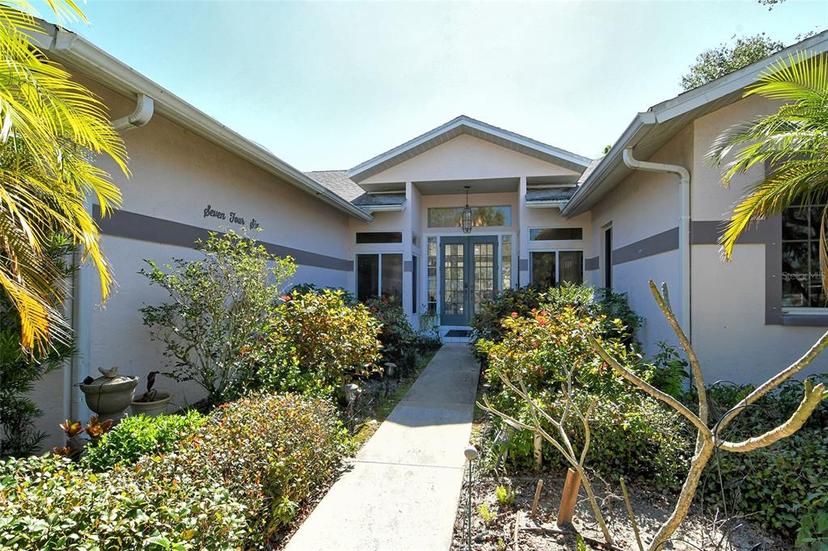 Picture of 746 Plymouth Street, Sarasota FL 34242