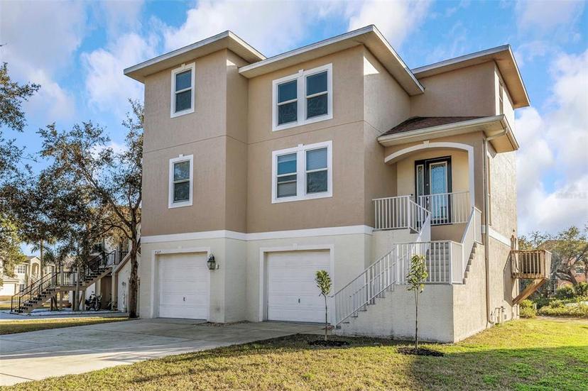 Picture of 7327 Brightwaters Court, New Port Richey FL 34652