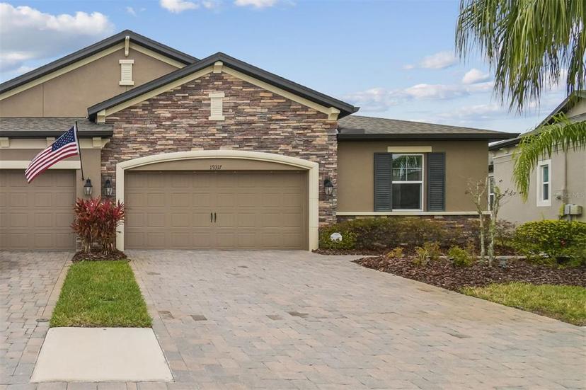 Picture of 19317 Hawk Valley Drive, Tampa, FL 33647