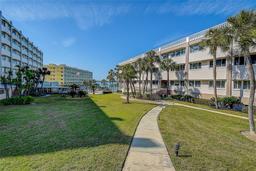 Picture of 100 Bluff View Drive Unit 514A, Belleair Bluffs, FL 33770