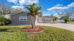 Picture of 15701 Springmoss Lane, Tampa, FL 33624