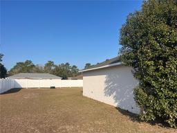 Picture of 61 Pecan Drive Loop, Ocala, FL 34472