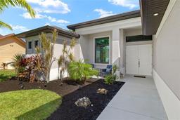 Picture of 445 SE 13Th Avenue, Cape Coral, FL 33990