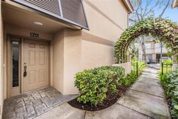 Picture of 846 Normandy Trace Road, Tampa, FL 33602