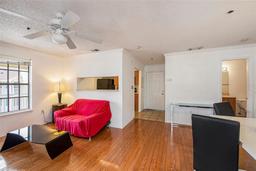 Picture of 1000 W Horatio Street Unit 301, Tampa, FL 33606