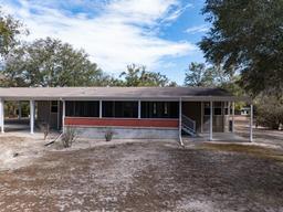 Picture of 6780 NW 41St Cir Circle, Bell, FL 32619