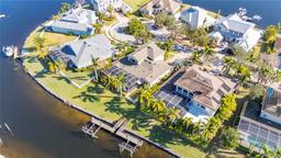 Picture of 5326 Loon Nest Court, Apollo Beach, FL 33572