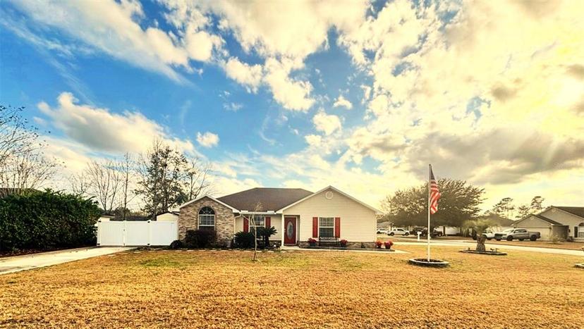 Picture of 676 Fox Run Circle, Macclenny FL 32063