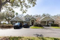 Picture of 3673 Kings Road Unit 102, Palm Harbor, FL 34685