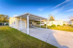 Picture of 2737 Lake Grassmere Court Unit 899, Zellwood, FL 32798