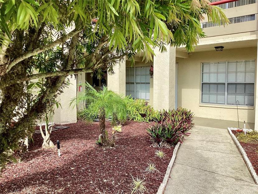 Picture of 4529 Whitton Way Unit 214, New Port Richey FL 34653