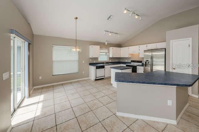 Picture of 10251 Oasis Palm Drive, Tampa FL 33615