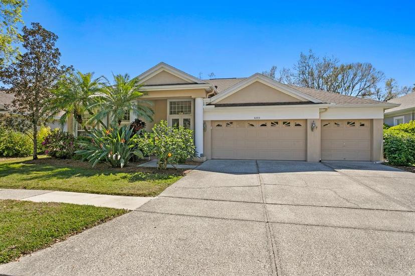 Picture of 8205 Prairie Ridge Way, Tampa FL 33647