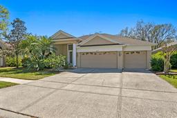 Picture of 8205 Prairie Ridge Way, Tampa, FL 33647