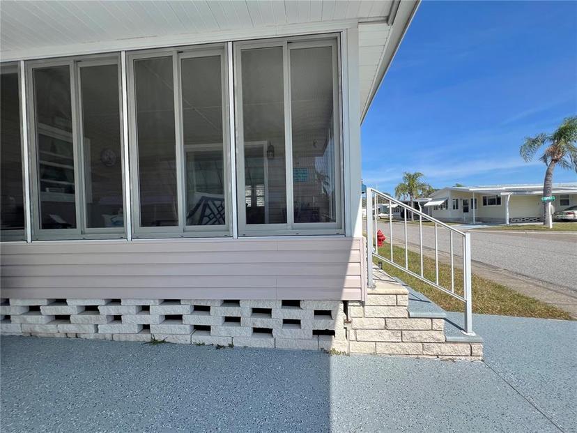 Picture of 1100 Belcher Road S Unit 658, Largo FL 33771