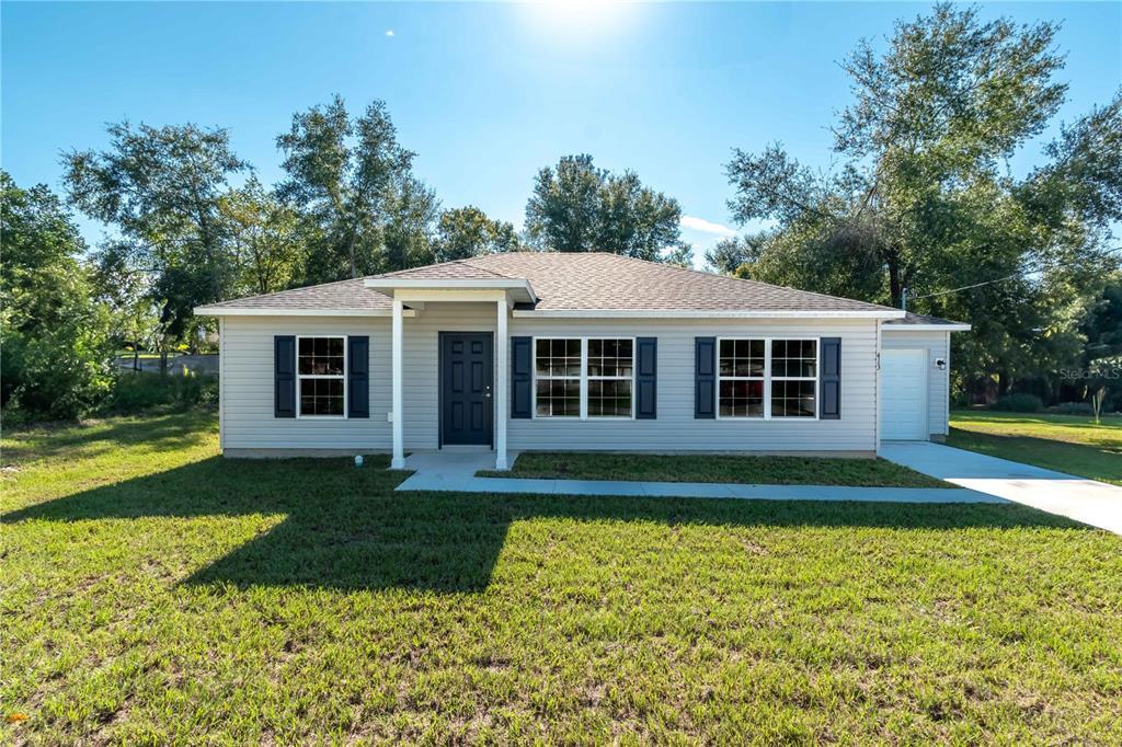 Picture of 46 Malauka Drive, Ocklawaha, FL 32179