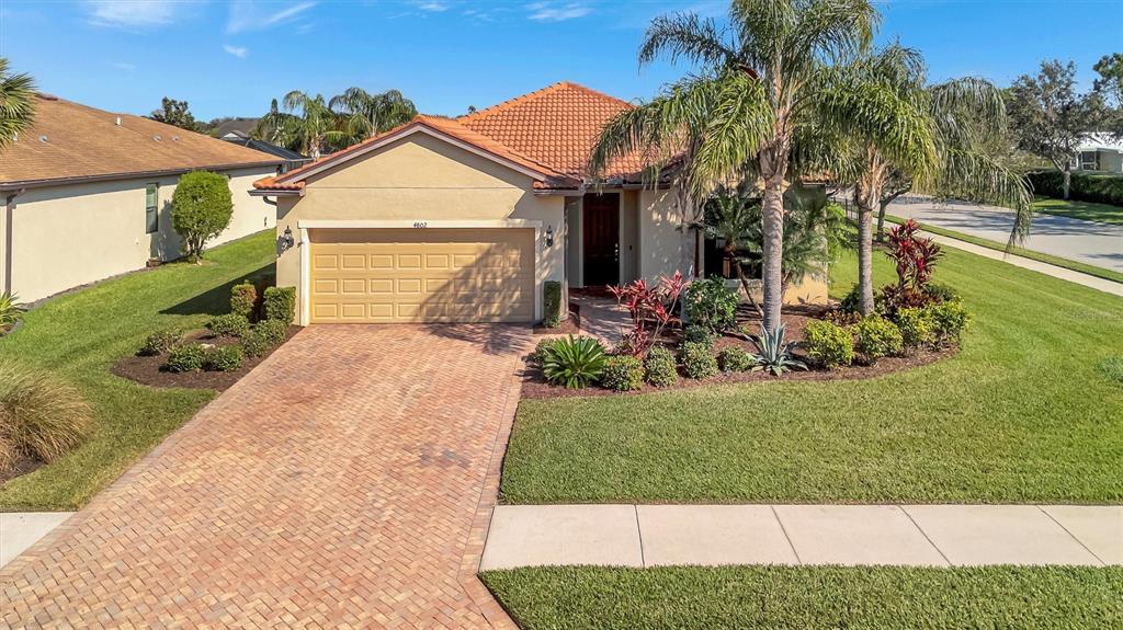 Picture of 4802 68Th Street Circle E, Bradenton, FL 34203