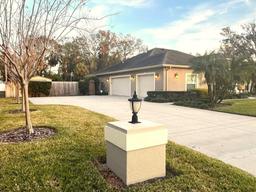 Picture of 7203 Spring Valley Drive, Tampa, FL 33615