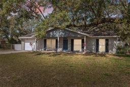 Picture of 402 W Jersey Avenue, Brandon, FL 33510