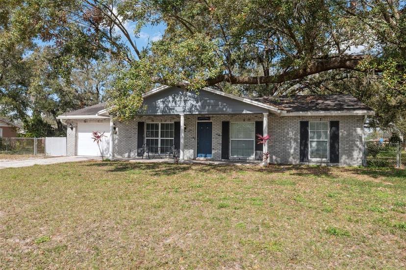 Picture of 402 W Jersey Avenue, Brandon FL 33510