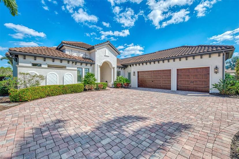 Picture of 16531 Kendleshire Terrace, Bradenton FL 34202