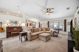 Picture of 6846 Ashbury Drive, Lakeland, FL 33809