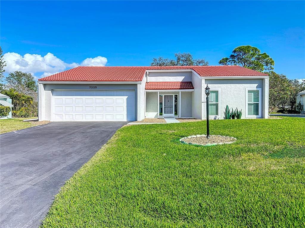 Picture of 7225 Las Casas Drive, Sarasota, FL 34243