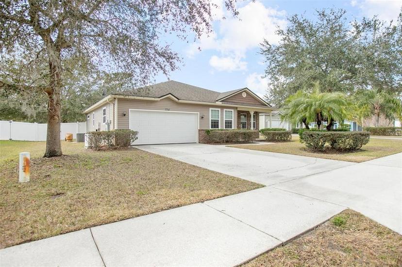 Picture of 724 Mystic Oaks Lane, Deland FL 32724