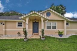 Picture of 27 Bud Field Drive, Palm Coast, FL 32137