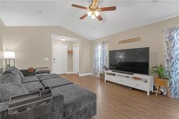 Picture of 1426 Powhatan Court, Lakeland, FL 33805