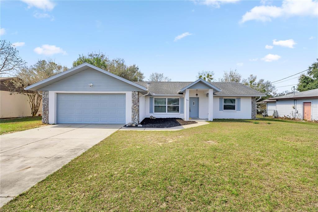 Picture of 11862 SE 72Nd Terrace Road, Belleview, FL 34420