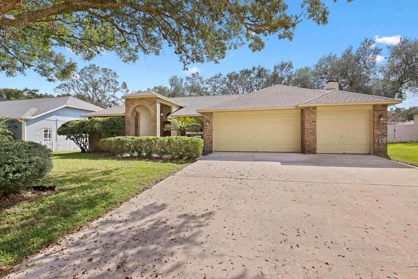 Picture of 3917 Appletree Drive, Valrico FL 33594