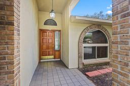 Picture of 3917 Appletree Drive, Valrico, FL 33594