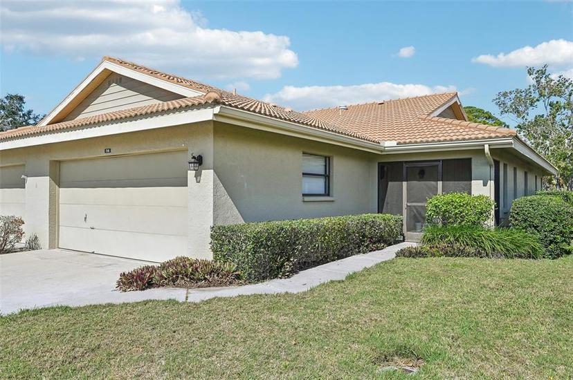 Picture of 7245 Wood Creek Drive Unit 29, Sarasota FL 34231